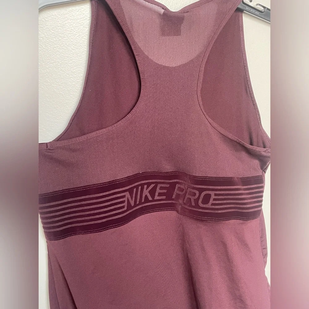 Nike Pro burgundy mesh yoga workout tank top L - Picture 2 of 6